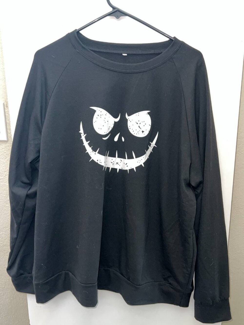 Black/White Long Sleeve Sweater Plus Size 3XL Smiley Creepy Face